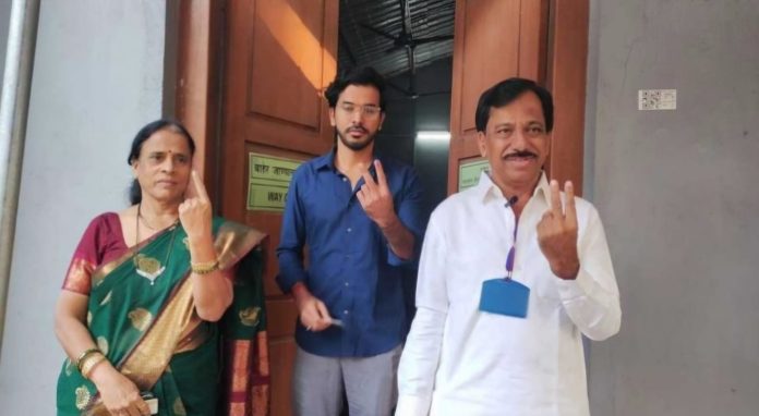 467398840_584208260759340_2716557366168849772_n