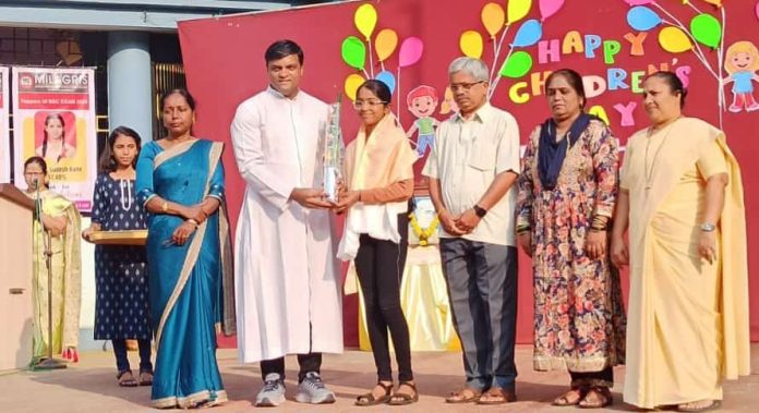 WhatsApp Image 2024-11-25 at 2.32.31 PM